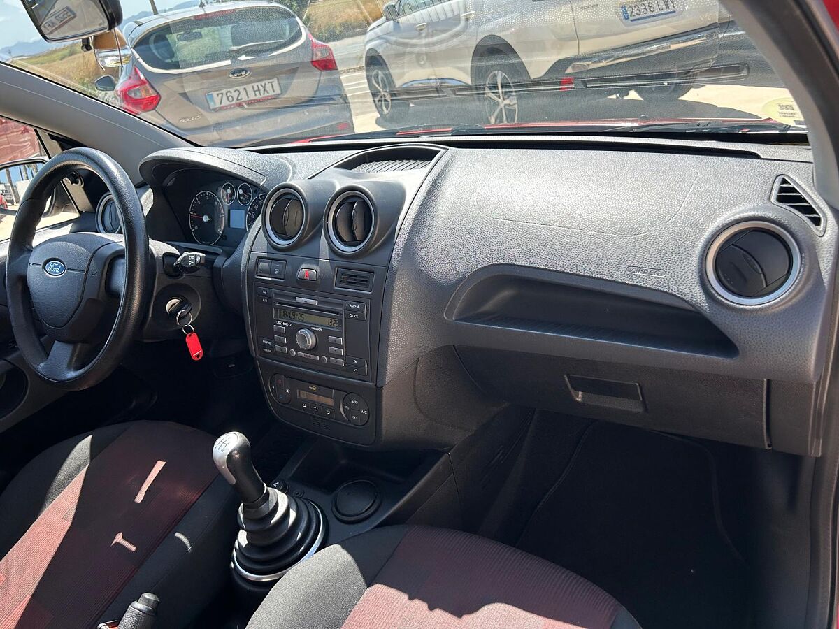FORD FIESTA TREND 1.6 TDCI SPANISH LHD IN SPAIN 0NLY 91000 MILES SUPERB 2008